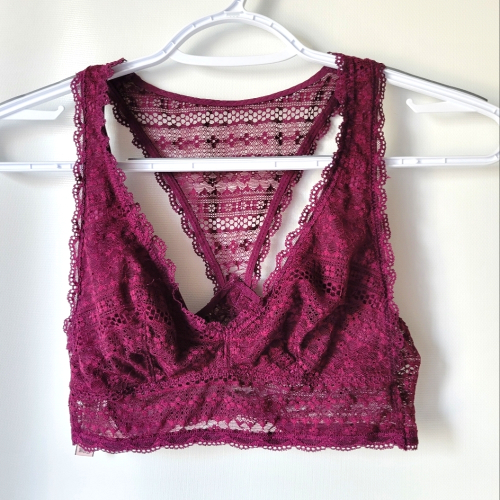 Victoria's Secret Lace Racerback Bralett Sz Small